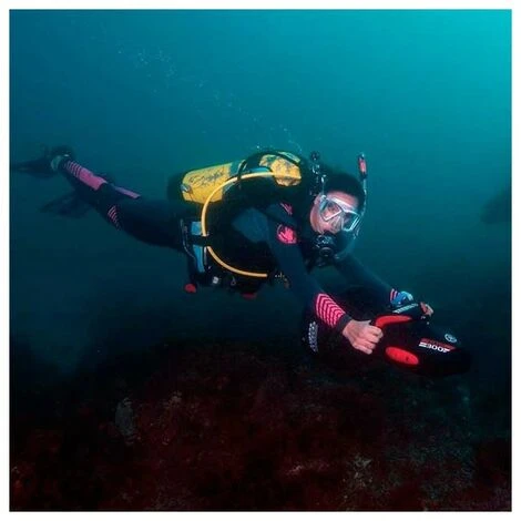 SUINGA Propulseur Aquatique Yamaha Seascooter RDS300 3 SUINGA Propulseur Aquatique Yamaha Seascooter RDS300 – Image 3